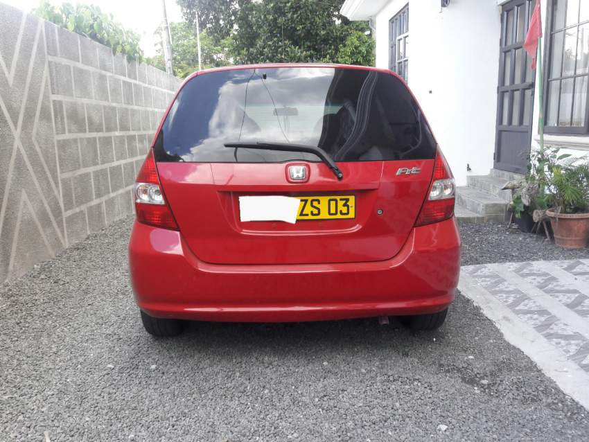 Honda fit automatic - 1 - Family Cars  on Aster Vender