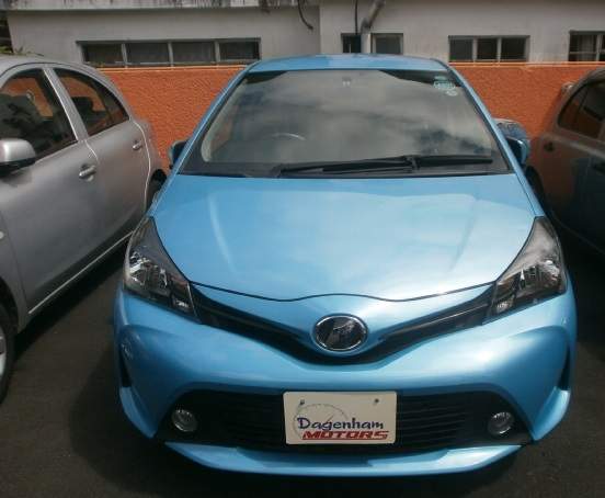 TOYOTA VITZ AUTOMATIC - REAR CAMERA on Aster Vender