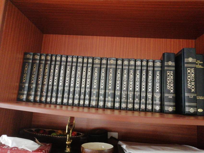 World Book Encyclopedia  - 0 - Encyclopedias and lexicons  on Aster Vender