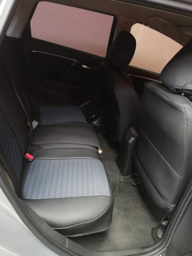 Honda Fit Hybrid  - 4 - Sport Cars  on Aster Vender