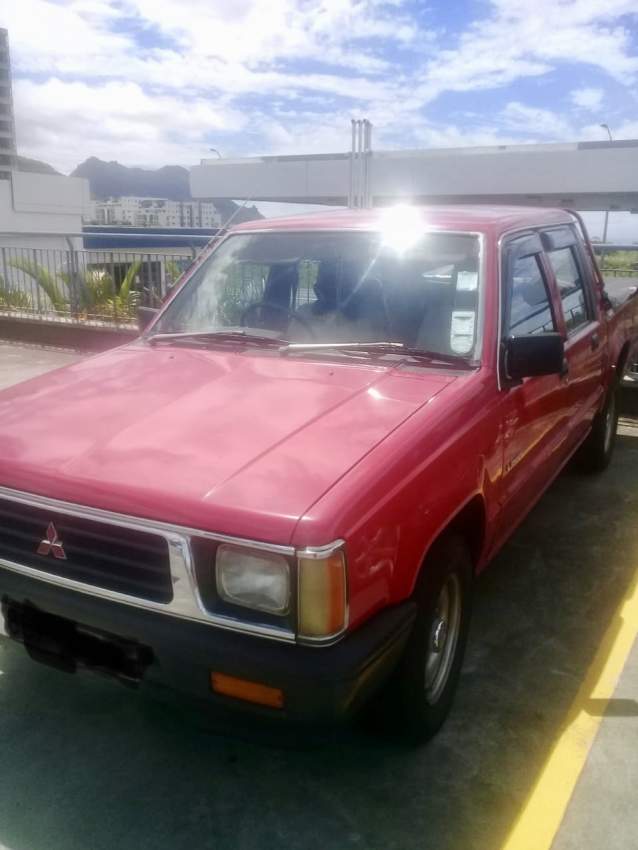 VENDU Mitsubishi 2x4 - 0 - Pickup trucks (4x4 & 4x2)  on Aster Vender