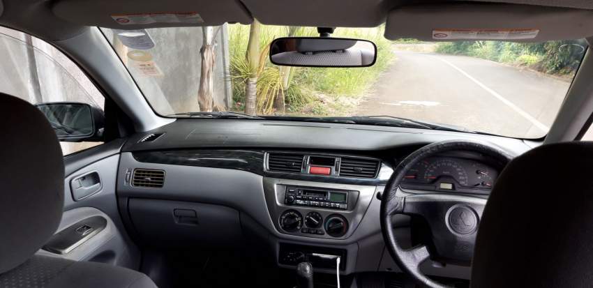 Mitsubishi Lancer car for sale - 2 - Family Cars  on Aster Vender