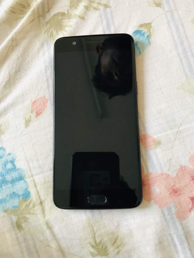 Oneplus 5 | 6GB RAM, 64GB ROM - 2 - Android Phones  on Aster Vender