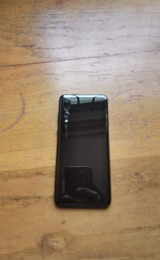 P20 pro  - 0 - Huawei Phones  on Aster Vender