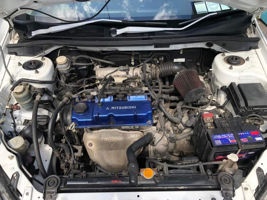 Mitsubishi Lancer GLX  - 1 - Family Cars  on Aster Vender