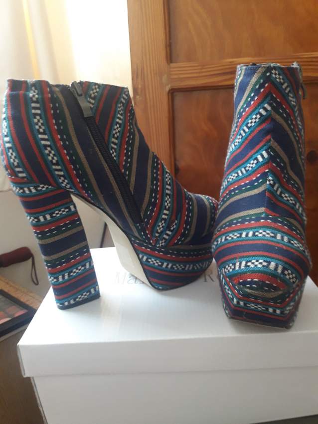 Boots multicolor - 0 - Boots  on Aster Vender