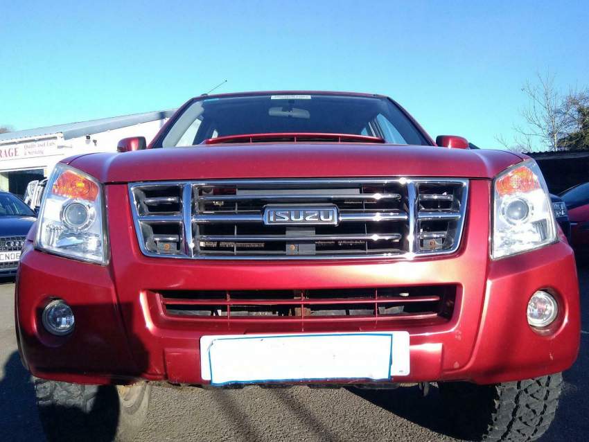 2007 57 Isuzu Rodeo 2.5TD 4WD Denver - 1 - SUV Cars  on Aster Vender
