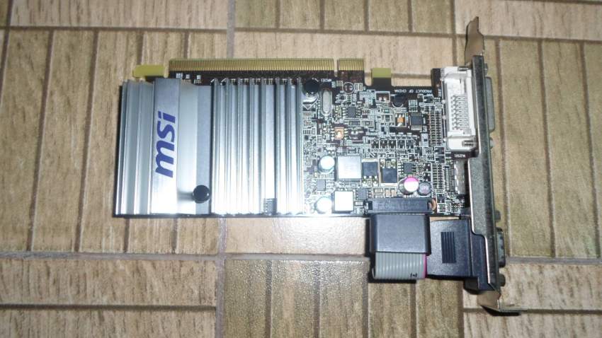 hd radeon hd 5450 graphics card with 1gb memory hdmi,vga,dvi on Aster Vender