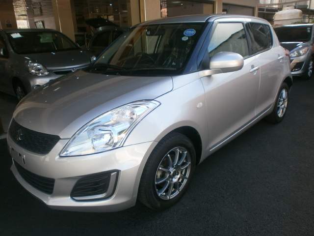 suzuki swift  - 4 - Family Cars  on Aster Vender