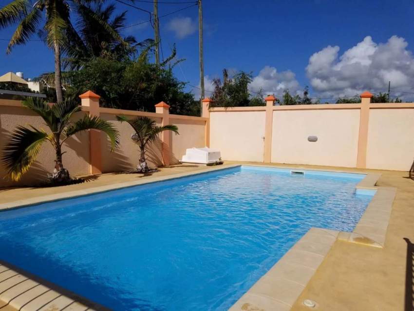 Crown Daisy Villa  - 8 - Villas  on Aster Vender