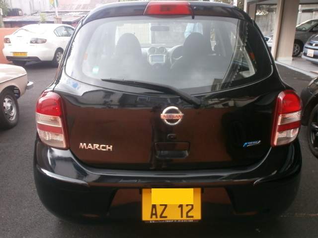Nissan March Yr Az 12 Automatic - 3 - Family Cars  on Aster Vender