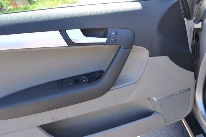   Audi A3 2,0TDI 140HK AUT 2006 - 2 - Family Cars  on Aster Vender