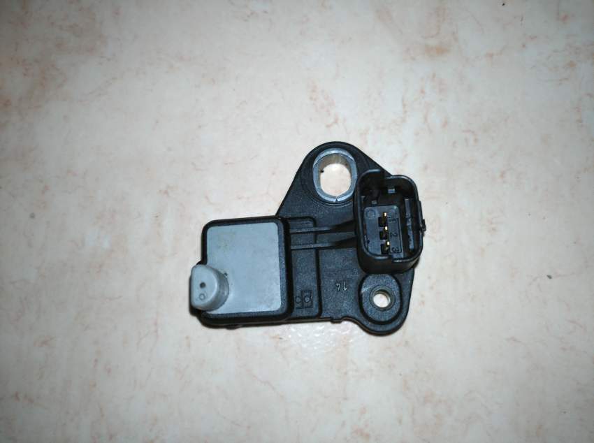 1.6 HDI CRANKSHAFT SENSOR - 0 - Spare Part  on Aster Vender