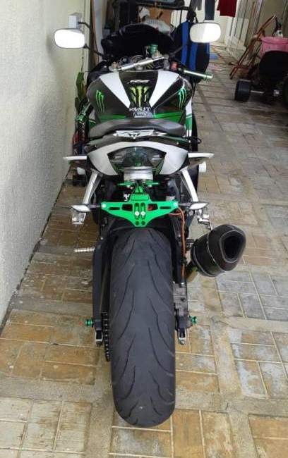 YAMAHA  YZFR6 - 0 - Sports Bike  on Aster Vender