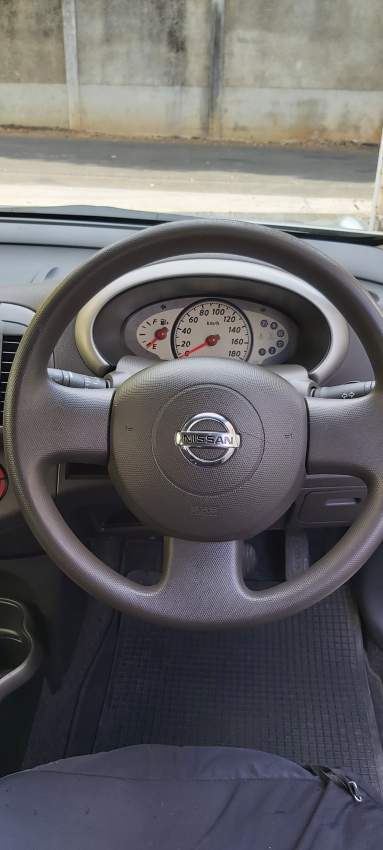 Nissan March AK12 - 1 - Compact cars  on Aster Vender