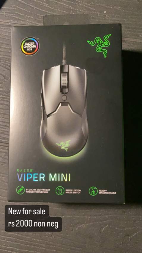 Razer Viper Mini gaming Mouse on Aster Vender