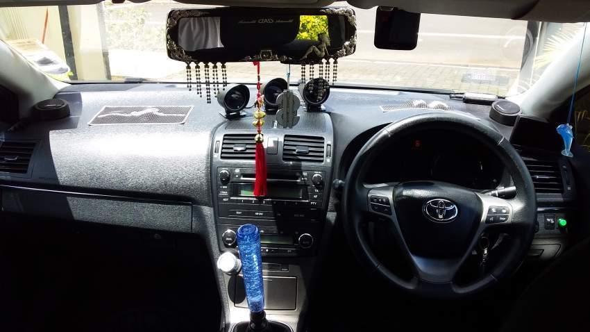 Toyota Avensis - 2 - Family Cars  on Aster Vender