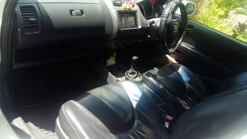 Honda Jazz 2004 - 2 - Family Cars  on Aster Vender