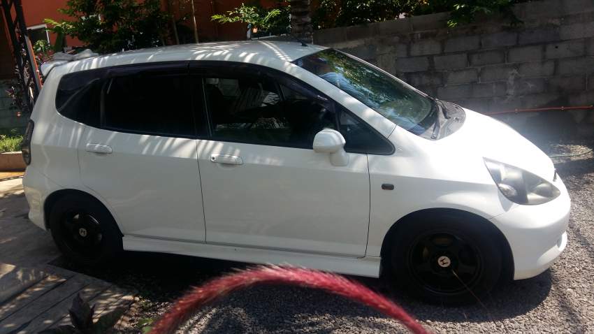 Honda Jazz 2004 - 1 - Family Cars  on Aster Vender