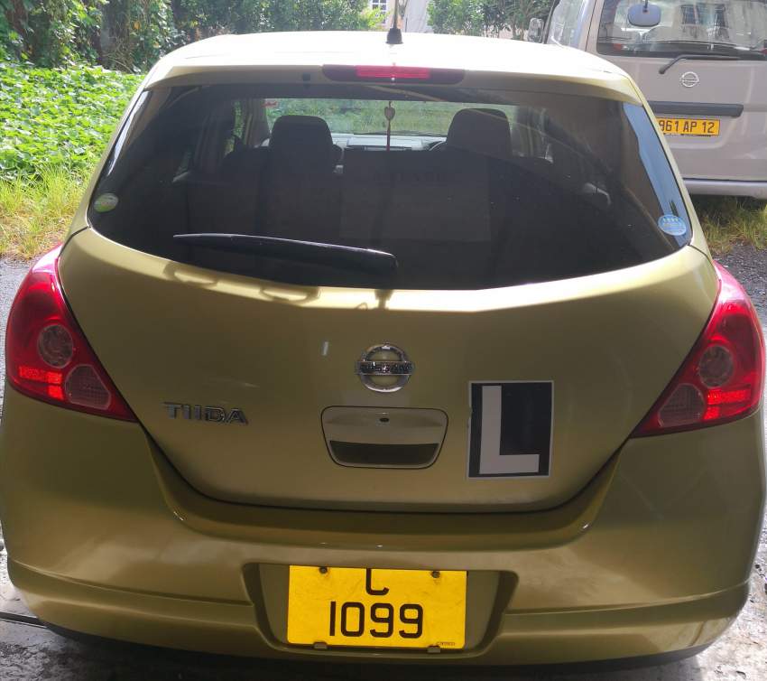 Nissan Tidda Hatched back - 1 - Family Cars  on Aster Vender