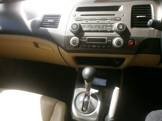 Honda Civic IVTEC JN 08 - 4 - Family Cars  on Aster Vender