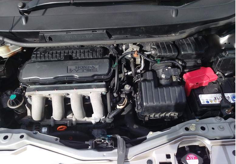 Honda Fit 1330cc - 3 - Family Cars  on Aster Vender