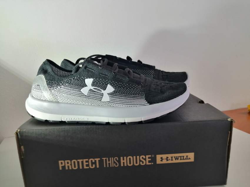 underarmour on Aster Vender