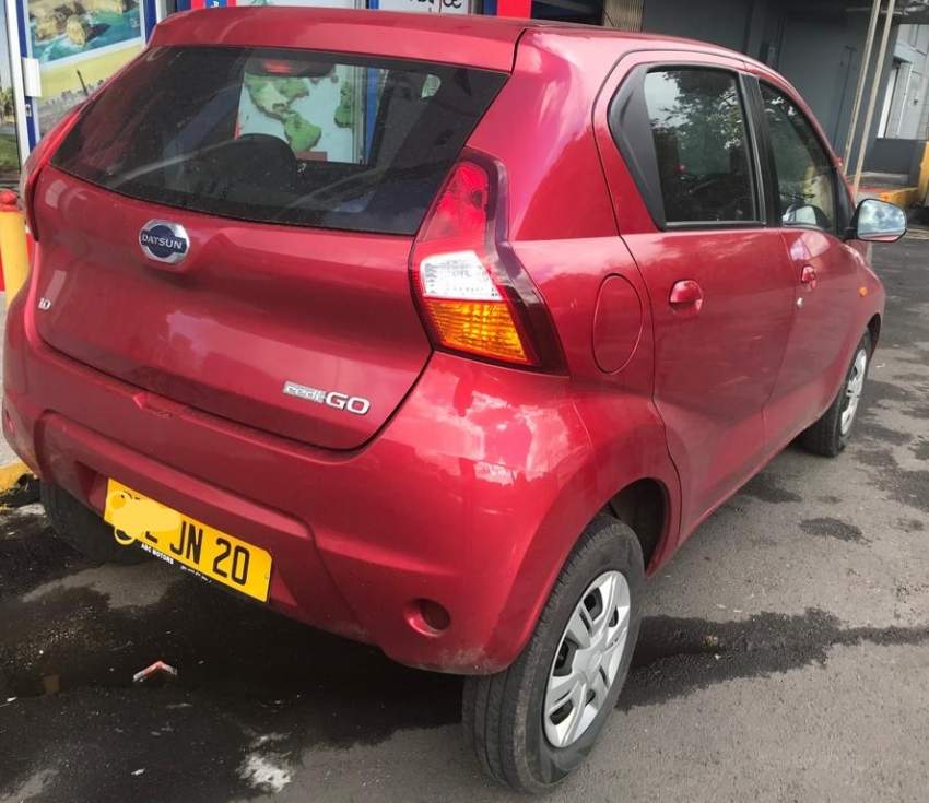 For Sale - Datsun RediGo on Aster Vender