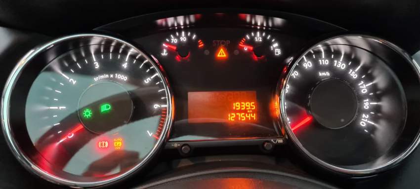 Peugeot 3008 on sale - 2 - SUV Cars  on Aster Vender