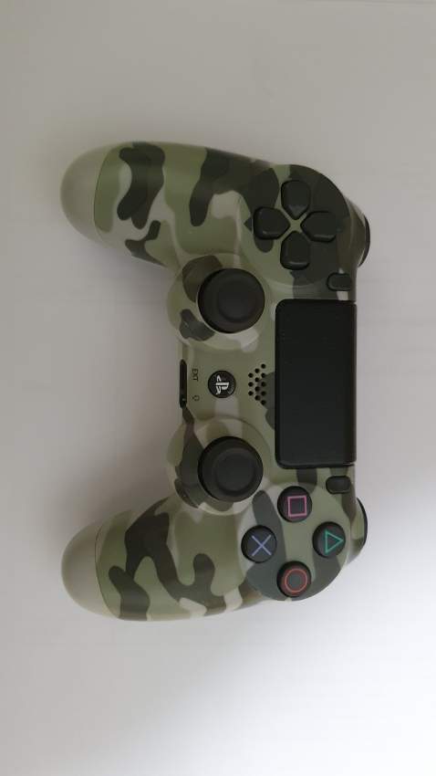 PS4 Controller - 0 - PlayStation 4 (PS4)  on Aster Vender