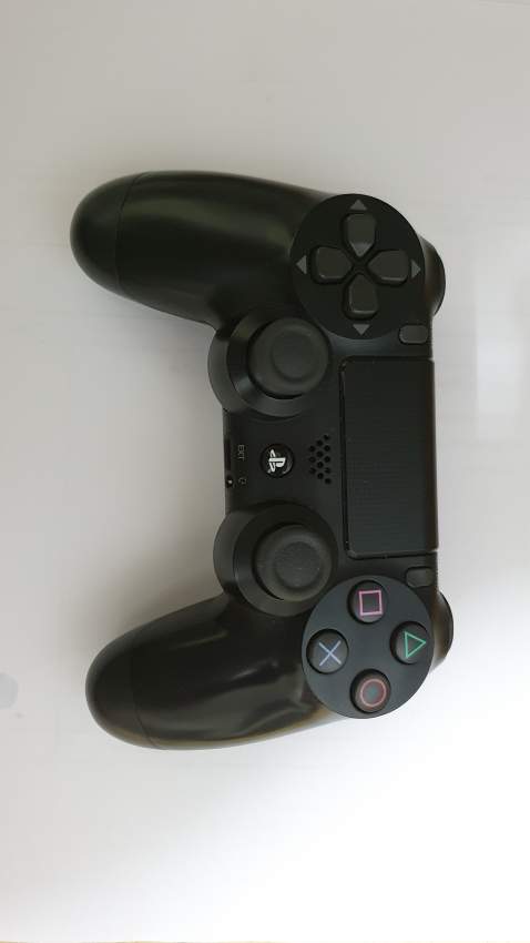 PS4 Controller - 0 - PlayStation 4 (PS4)  on Aster Vender