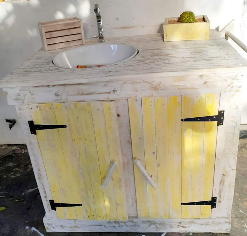 Magic Pallet - 15 - Handmade  on Aster Vender