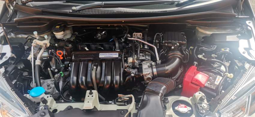 Honda Fit Manual - 1 - Family Cars  on Aster Vender