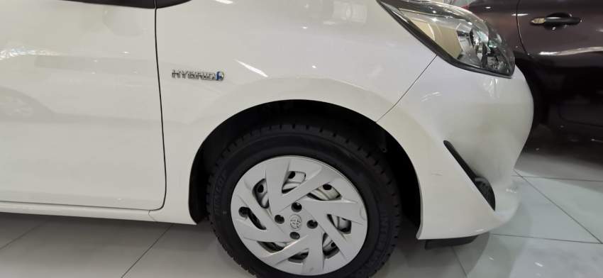 Toyota Aqua - 4 - Family Cars  on Aster Vender