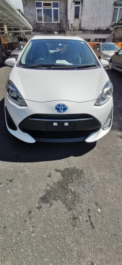 Toyota Aqua - 0 - Family Cars  on Aster Vender