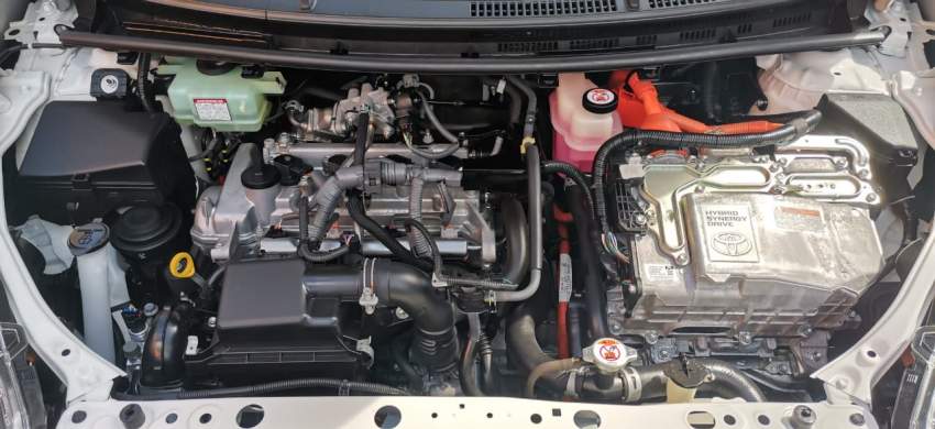 Toyota Aqua - 2 - Family Cars  on Aster Vender