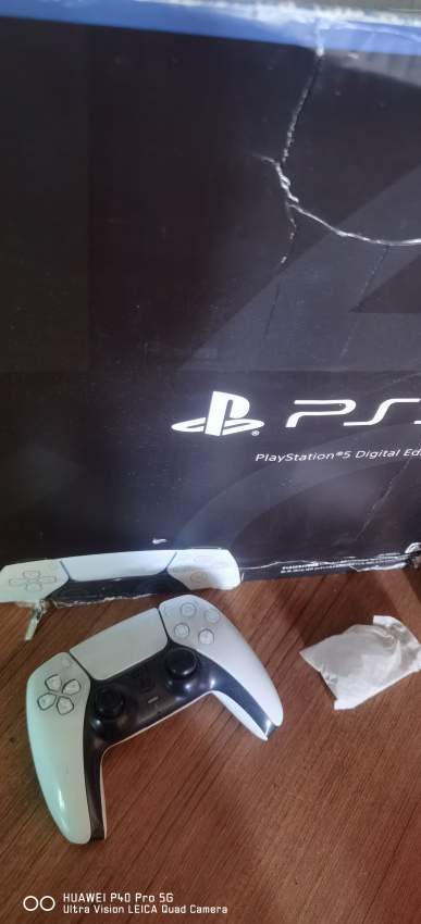 Digital ps5 for sale on Aster Vender