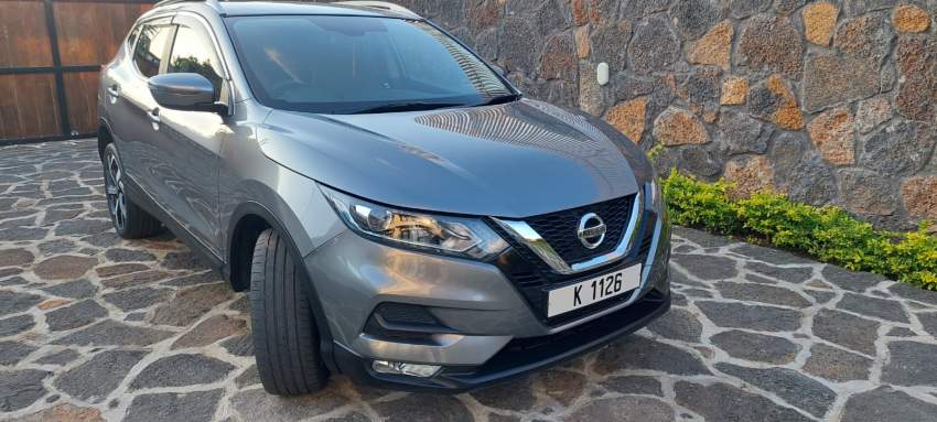 Nissan qashqai - 2 - SUV Cars  on Aster Vender