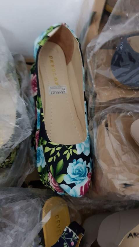 Ballerines  - 1 - Others  on Aster Vender