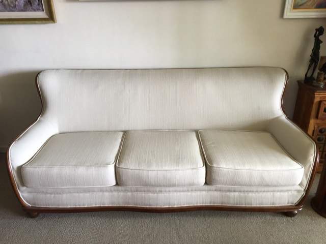 (SOLD)   SET DE SOFA - 5 PLACES - 2 - Chairs  on Aster Vender