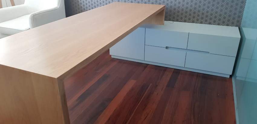 Office desk with storage. Modern design. - 1 - Desks  on Aster Vender