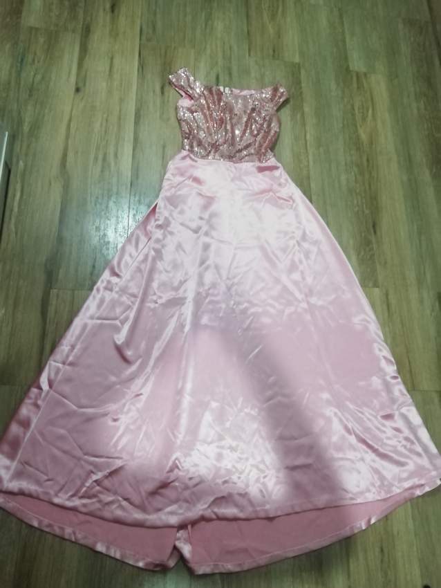 For sale - 0 - Wedding Clothing  on Aster Vender