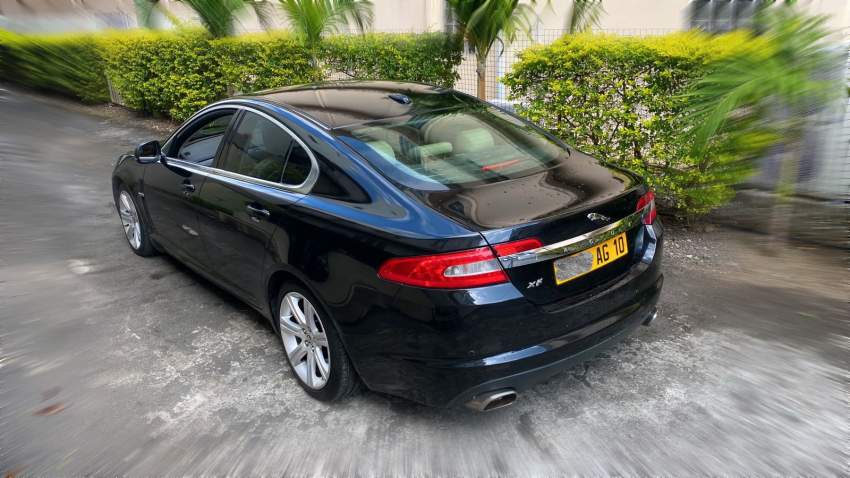 Jaguar XF 3.0 Petrol - 2 - Luxury Cars  on Aster Vender