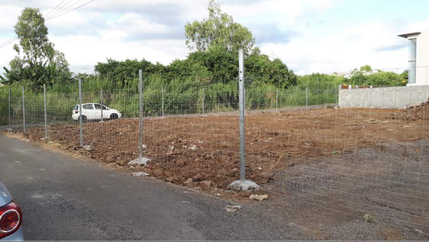 TERRAIN- 17.3 PERCHES- MONS. LEEN QUATRE BORNES - 3 - Land  on Aster Vender