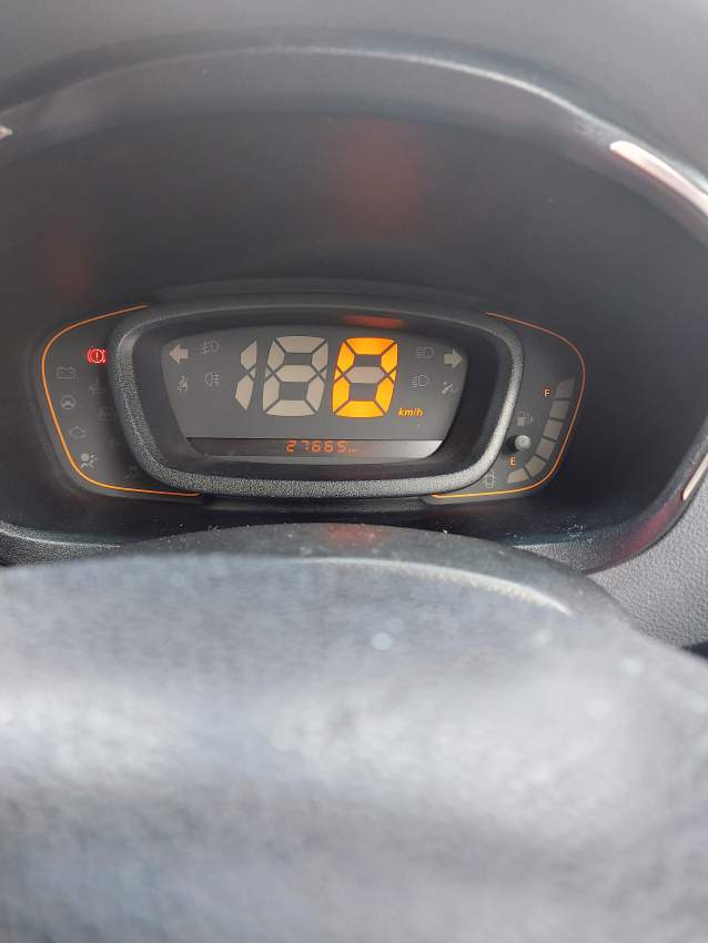 Renault kwid Automatic - 1 - Compact cars  on Aster Vender