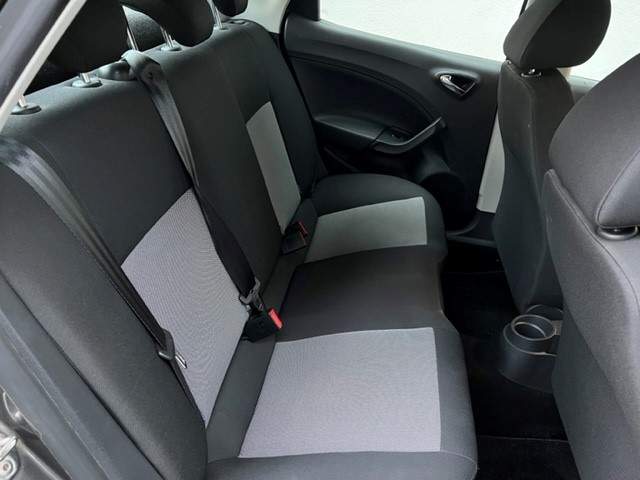 SEAT IBIZA 2018 - As New!! - 5 - Compact cars  on Aster Vender