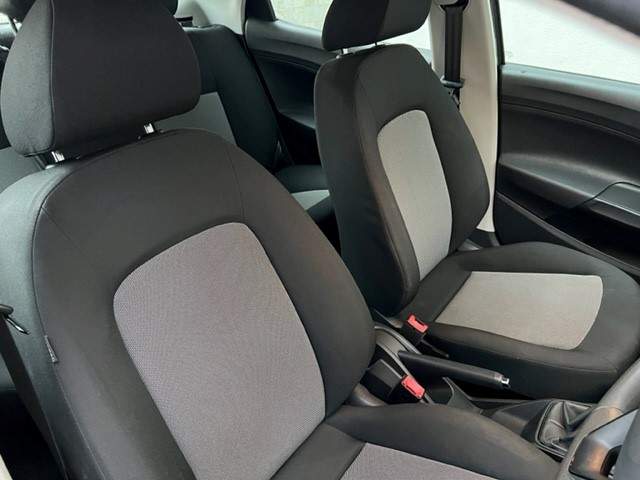SEAT IBIZA - As New!!! - 4 - Compact cars  on Aster Vender