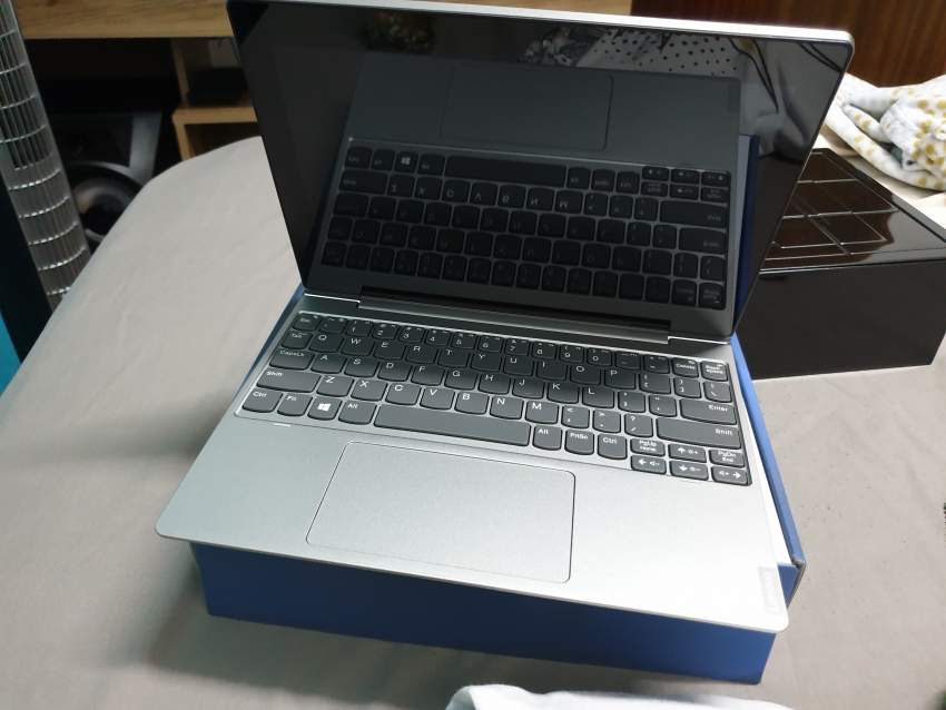 Lenovo d330 2 in 1 tablet laptop - 0 - Laptop  on Aster Vender