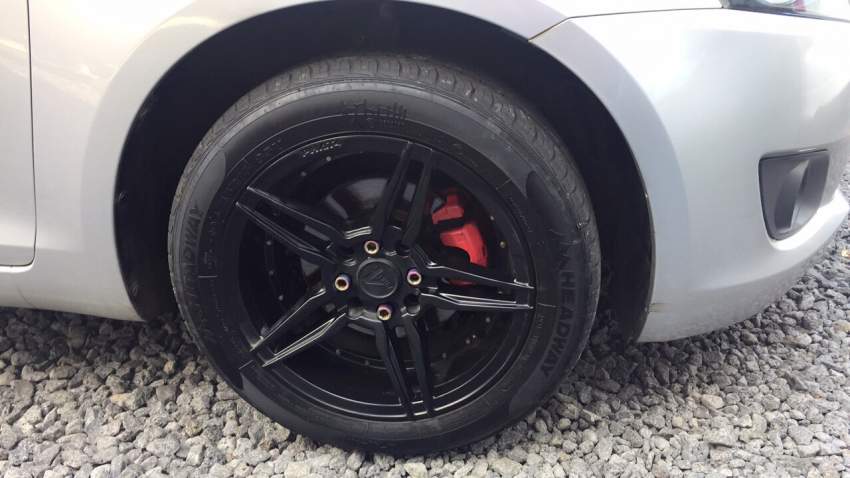 Suzuki Swift Hatchback 1240cc - 1 - Family Cars  on Aster Vender