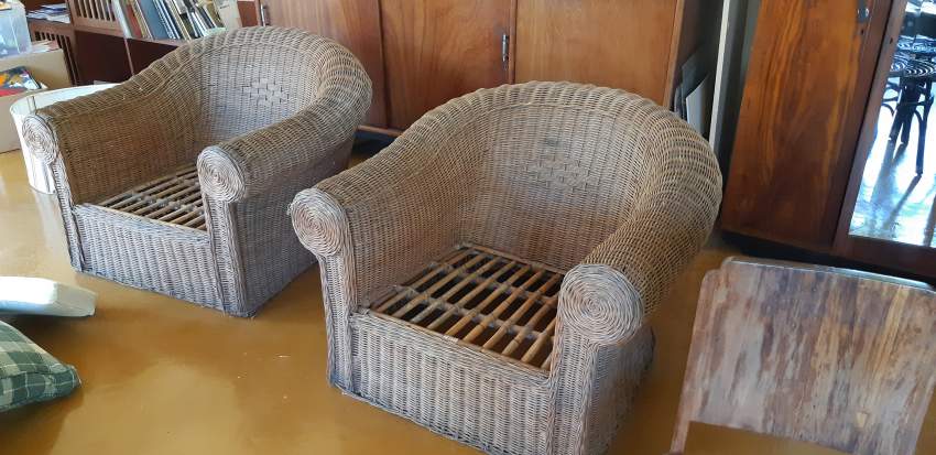 Set canapé rotin 3 places + 2 fauteuils - 1 - Living room sets  on Aster Vender